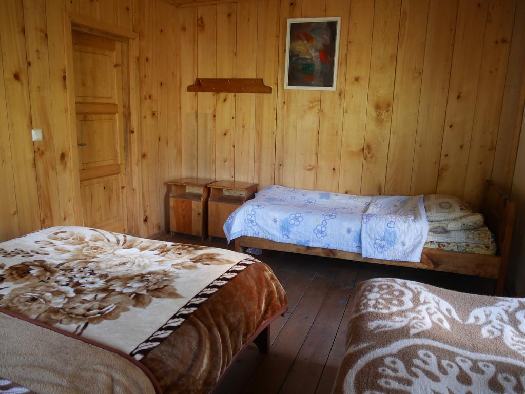 Chazhashi Guesthouse Ushguli Exterior photo